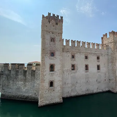 아파트 Castello Mavino *