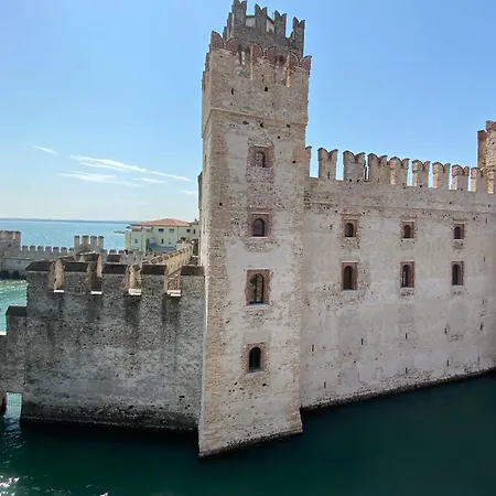 Castello Mavino 아파트 시르미오네