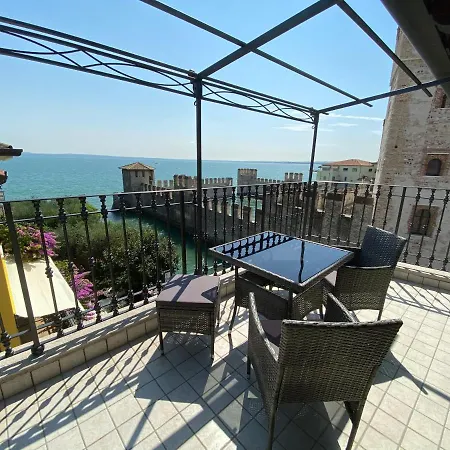 아파트 Castello Mavino *