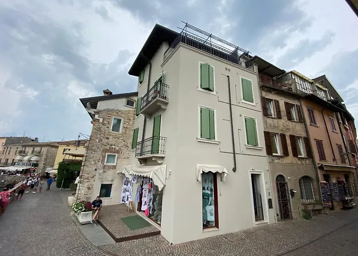 Castello Mavino Apartman *